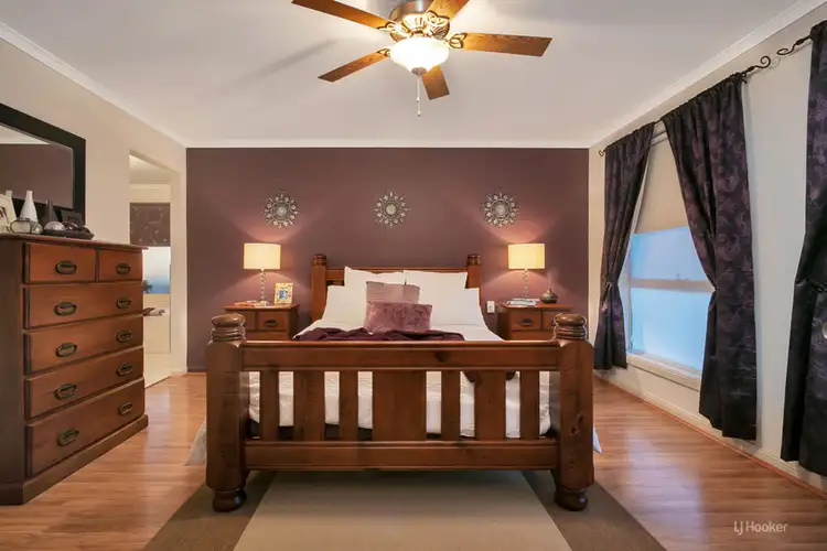 Fifth view of Homely house listing, 10 Greaves Court, Evanston Park SA 5116