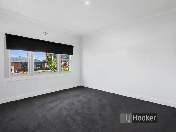 Fifth view of Homely house listing, 8 Mark Street, Hillcrest TAS 7320