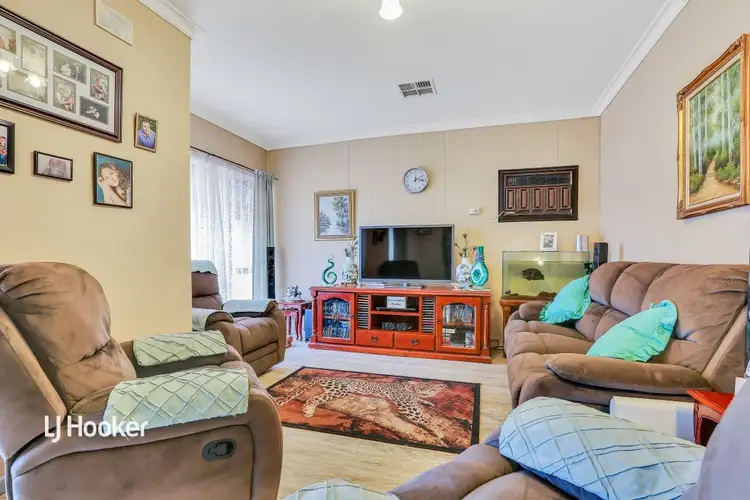 5 Shearer Crescent, Salisbury North SA 5108