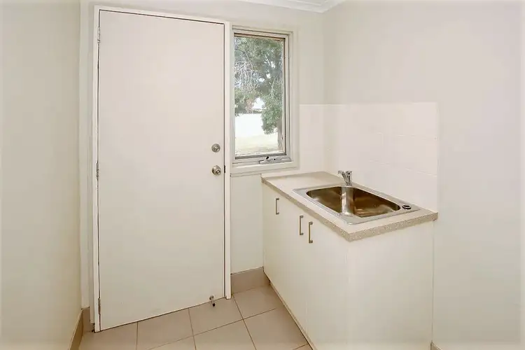 Sixth view of Homely house listing, 5 Meads Place, Mount Austin NSW 2650