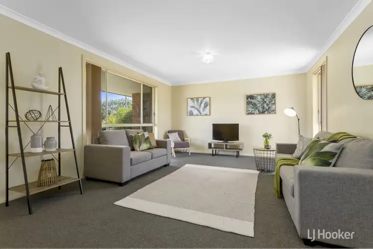 Second view of Homely house listing, 15 Greylea Grove, Seabrook VIC 3028