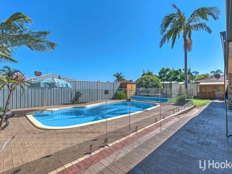 Second view of Homely house listing, 5 Blackboy Court, Thornlie WA 6108