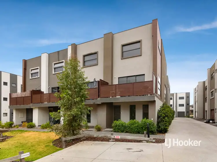 Main view of Homely townhouse listing, 4 Jumbuck Circuit, Wollert VIC 3750