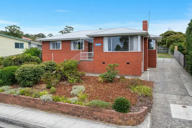 12 Hiern Road, Blackmans Bay TAS 7052