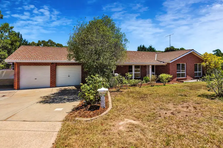 2 Haugh Place, Oxley ACT 2903
