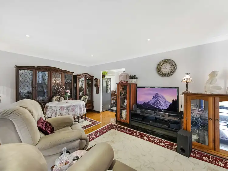 Fifth view of Homely house listing, 6 Hulani Street, Budgewoi NSW 2262