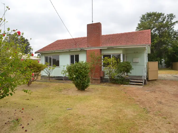 22 Uduc Road, Harvey WA 6220