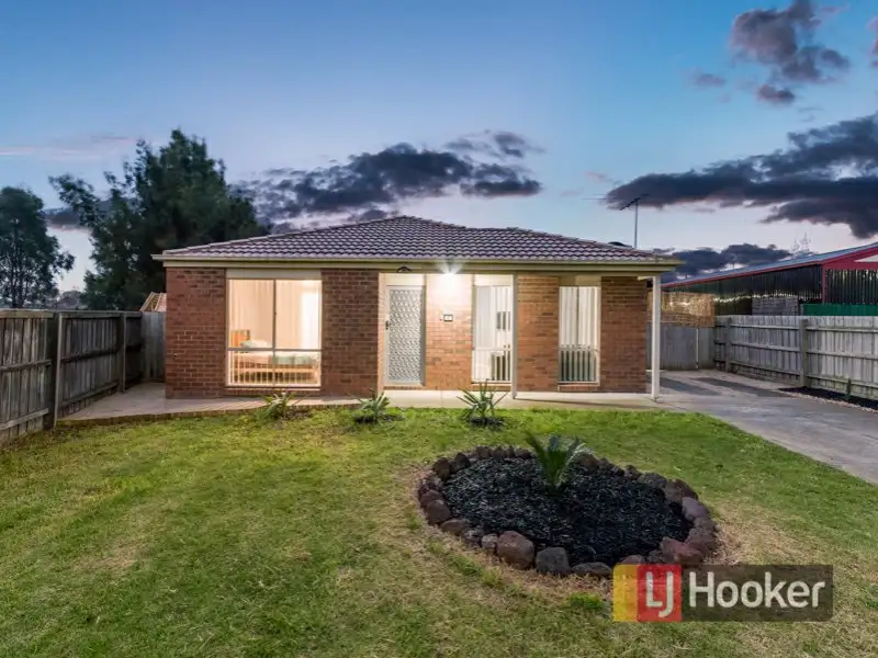 Main view of Homely house listing, 6 Kismet Close, Cranbourne West VIC 3977