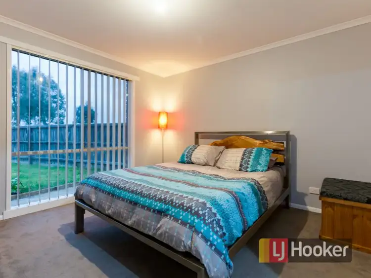 Sixth view of Homely house listing, 6 Kismet Close, Cranbourne West VIC 3977
