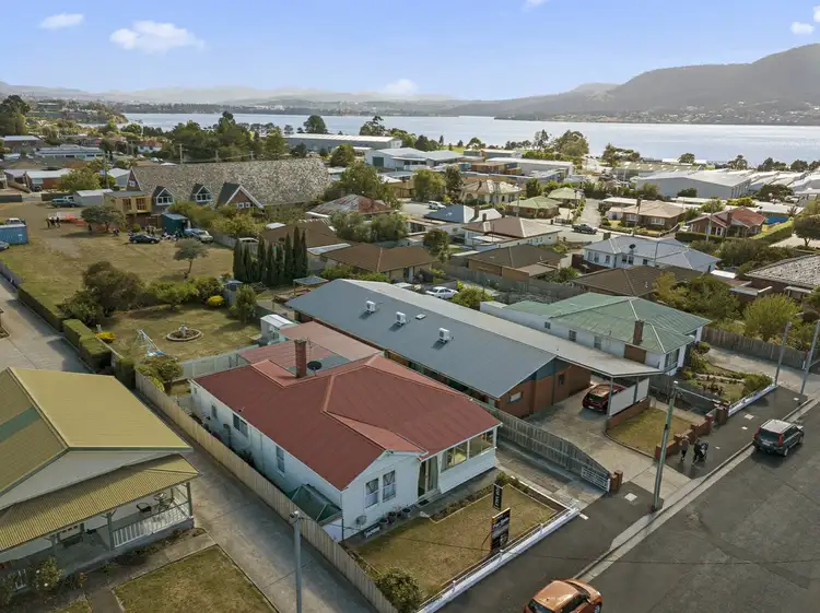 6 Philip Avenue, Montrose TAS 7010