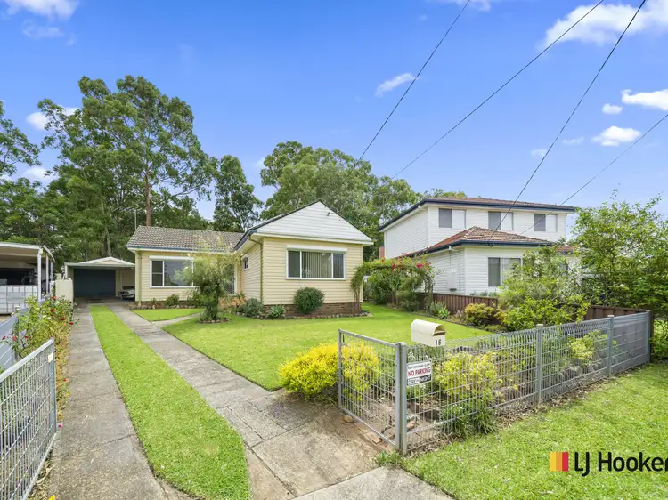 16 Maley Street, Guildford NSW 2161