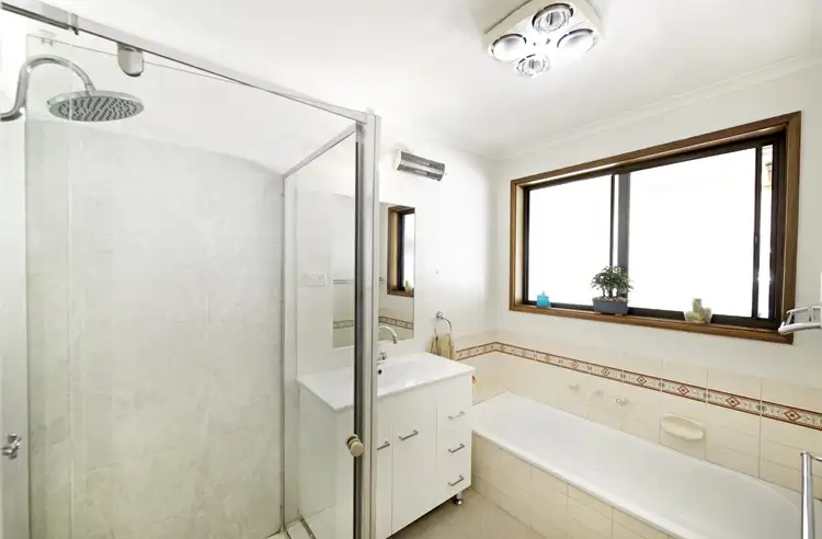 Fourth view of Homely house listing, 8 Stubbs Place, Yass NSW 2582