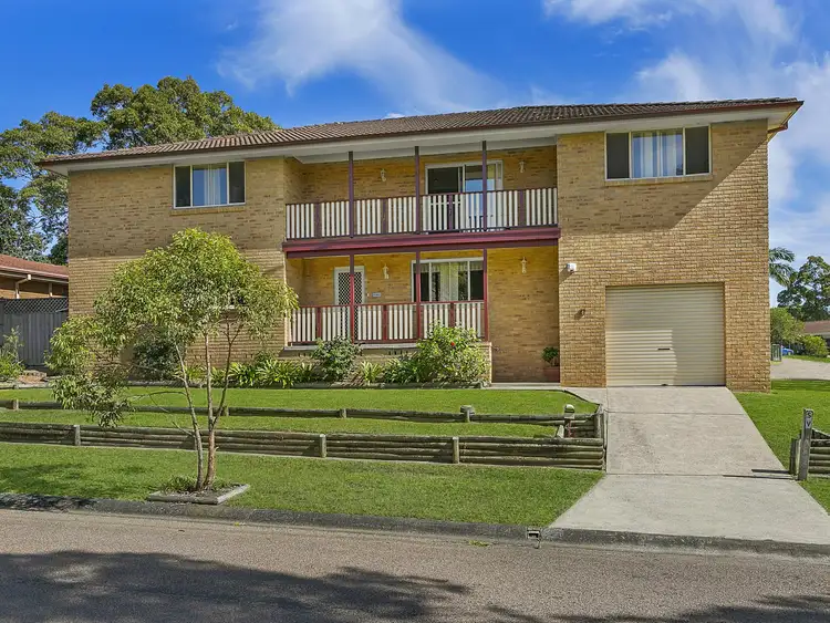 Second view of Homely house listing, 4 Lonsdale Close, Lake Haven NSW 2263