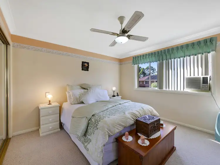 Fourth view of Homely house listing, 4 Lonsdale Close, Lake Haven NSW 2263