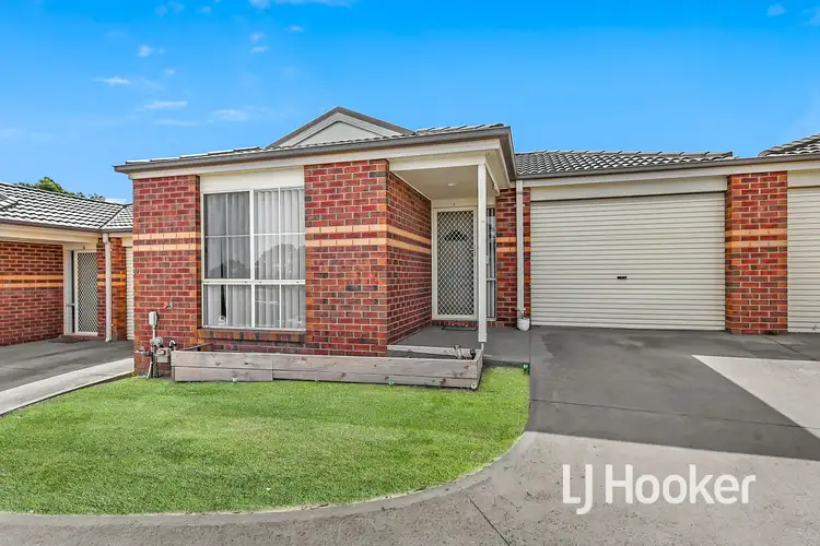Main view of Homely unit listing, 7/12 Renlik Court, Pakenham VIC 3810