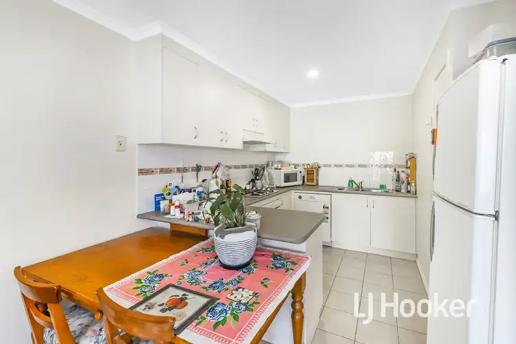 Fourth view of Homely unit listing, 7/12 Renlik Court, Pakenham VIC 3810
