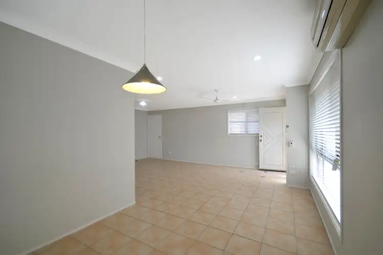 Fifth view of Homely semi-detached listing, 1/55 Darnel Street, Elanora QLD 4221
