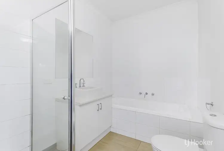 Sixth view of Homely unit listing, 2/29 Loretta Boulevard, Tarneit VIC 3029