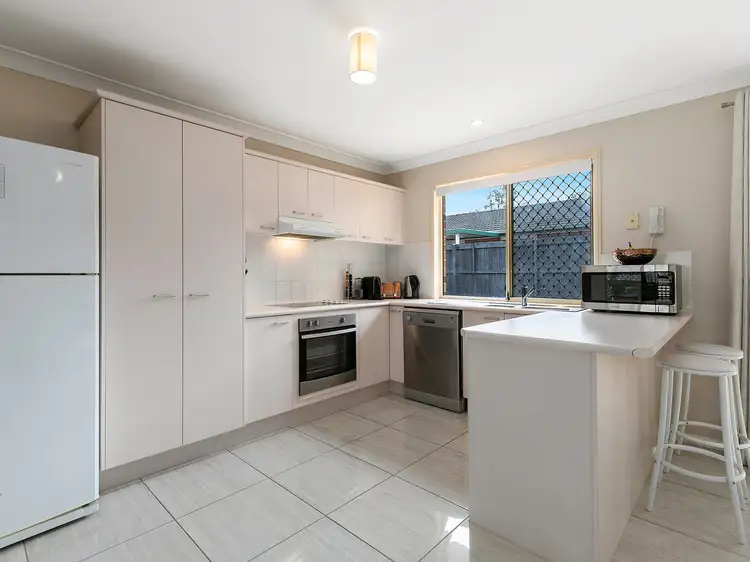 Third view of Homely villa listing, 6/139 Chatswood Road, Daisy Hill QLD 4127
