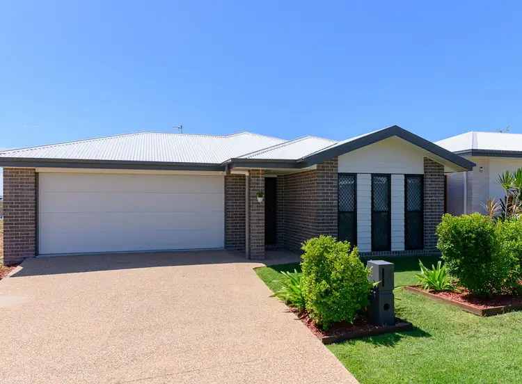 Second view of Homely house listing, 7 Cimba Street, Clinton QLD 4680