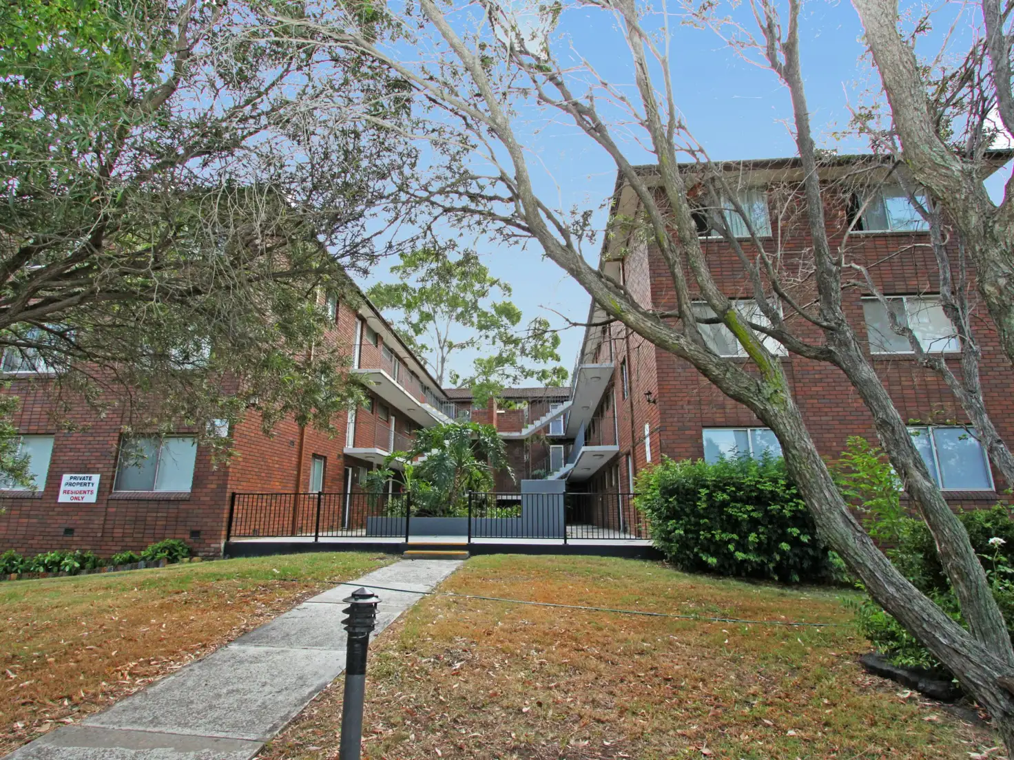 Main view of Homely apartment listing, 15/9-11 Santley Cr, Kingswood NSW 2747