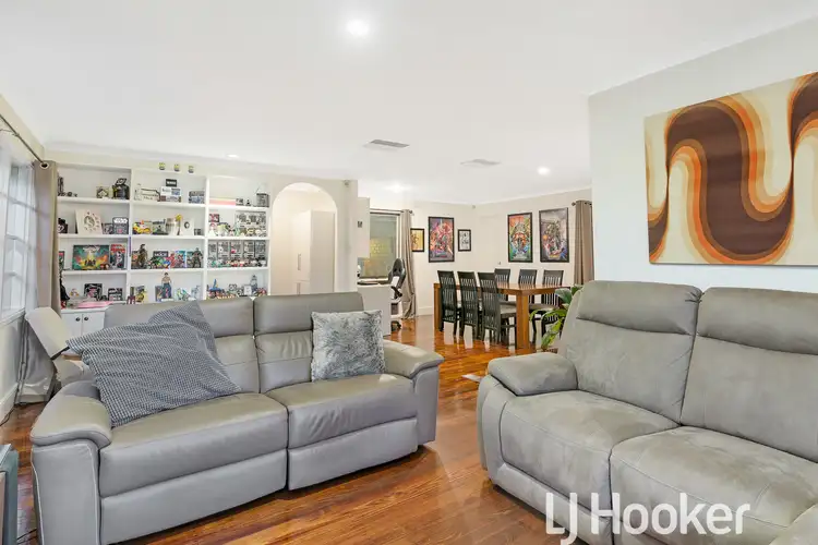 Fourth view of Homely house listing, 4 Broxburn Court, Berwick VIC 3806