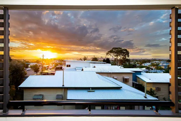 Unit 2/638 Old Cleveland Road, Camp Hill QLD 4152