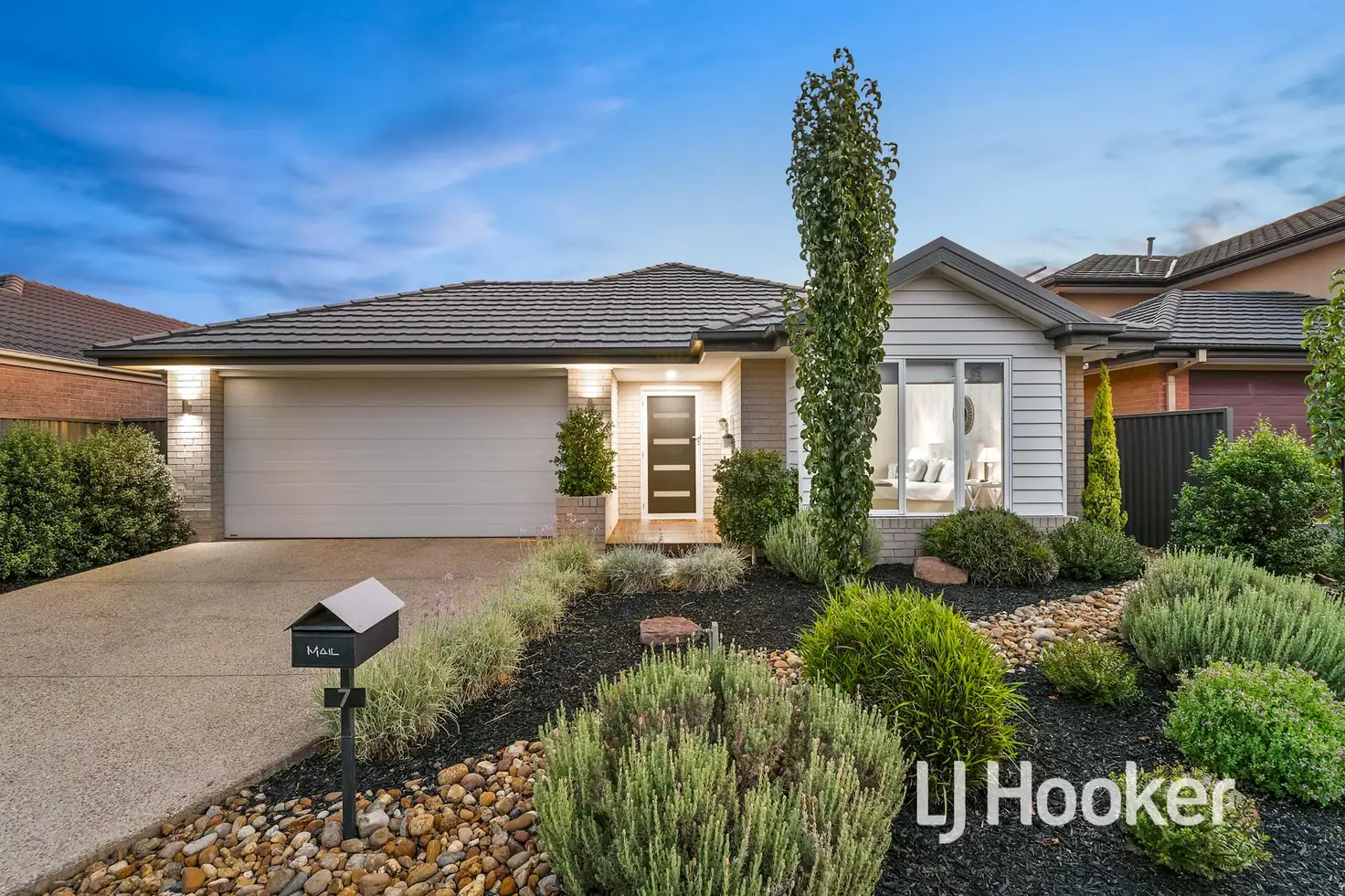 Main view of Homely house listing, 7 Sarton Link, Pakenham VIC 3810