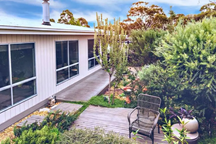 39 Toonalook Parade, Paynesville VIC 3880