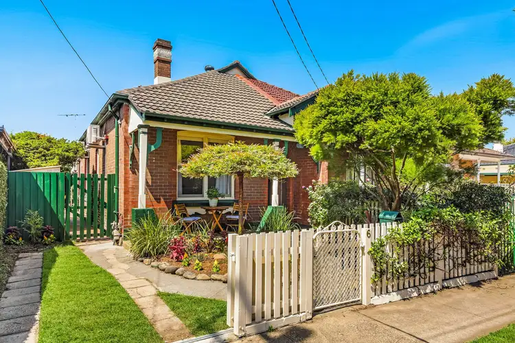 6 Carshalton  Street, Croydon NSW 2132