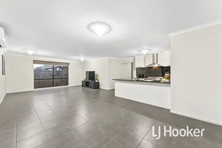 Fifth view of Homely house listing, 8 Longmeadow Road, Officer VIC 3809