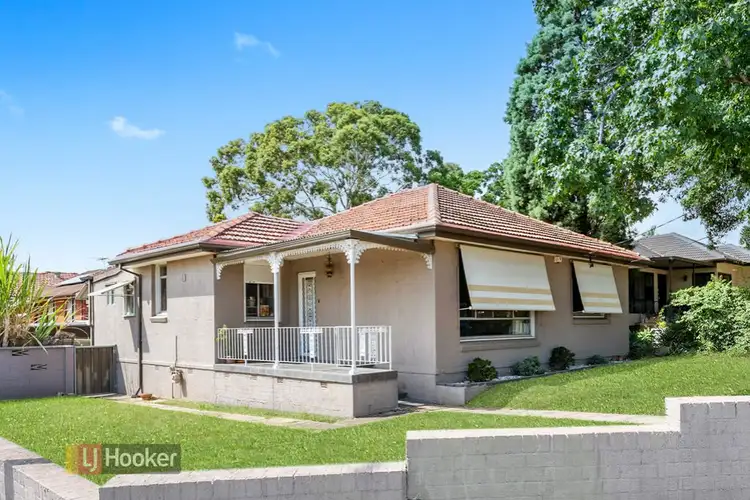 59 Bungaree Road, Toongabbie NSW 2146