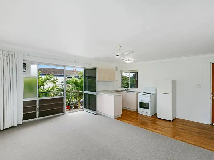 Main view of Homely unit listing, 11/267-269 Sheridan Street, Cairns North QLD 4870