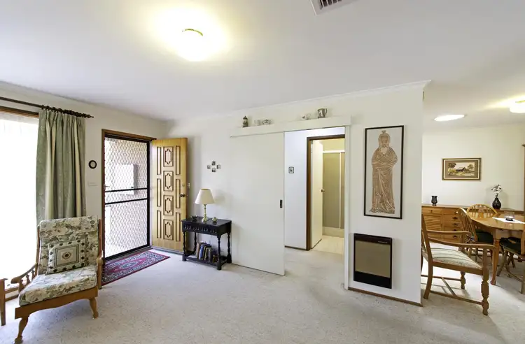 Fifth view of Homely house listing, 15 Burge Close, Holt ACT 2615