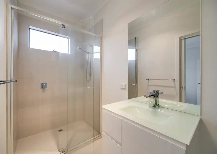 Seventh view of Homely townhouse listing, 2/27 Arena Square, Noble Park VIC 3174