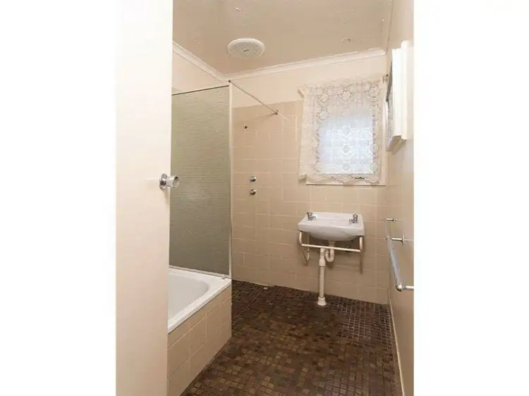 Sixth view of Homely semi-detached listing, 4 - 6 Lorikeet Avenue, Murray Bridge SA 5253