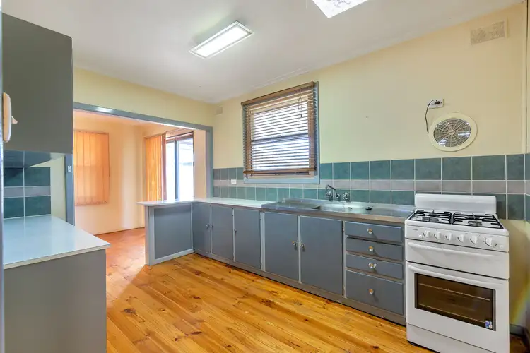Second view of Homely house listing, 4 Orana Street, Brahma Lodge SA 5109