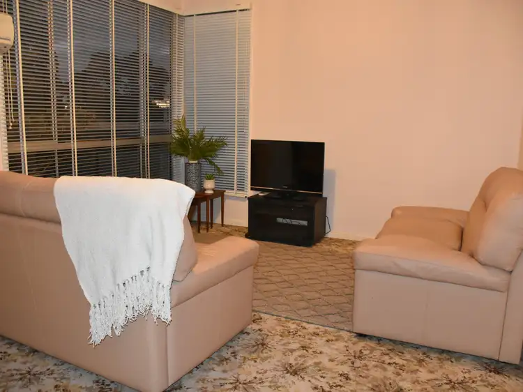 Fifth view of Homely house listing, 2 Osborn Crescent, Raymond Terrace NSW 2324