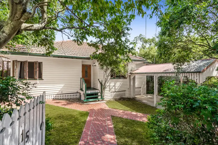 15 Navy Street, Holland Park West QLD 4121
