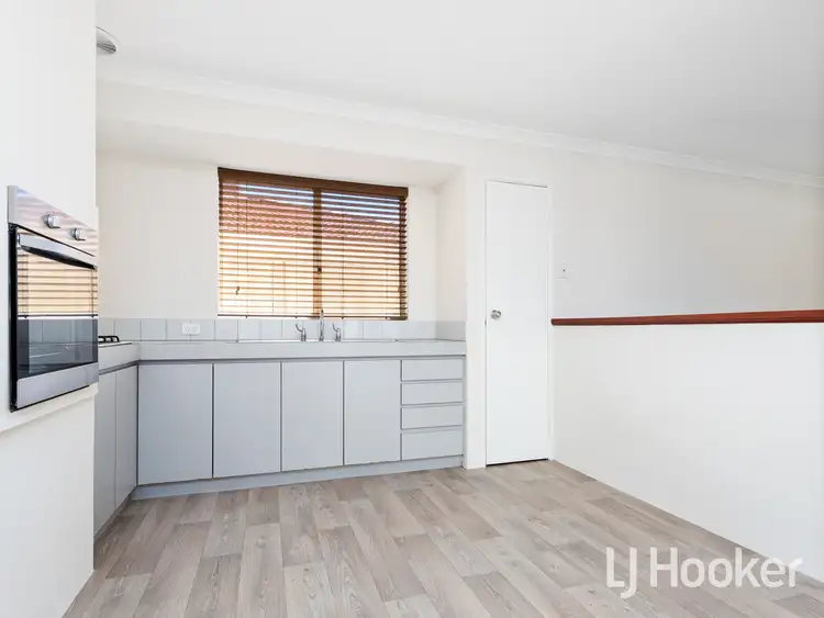 Sixth view of Homely house listing, 7a Cervantes Loop, Yangebup WA 6164