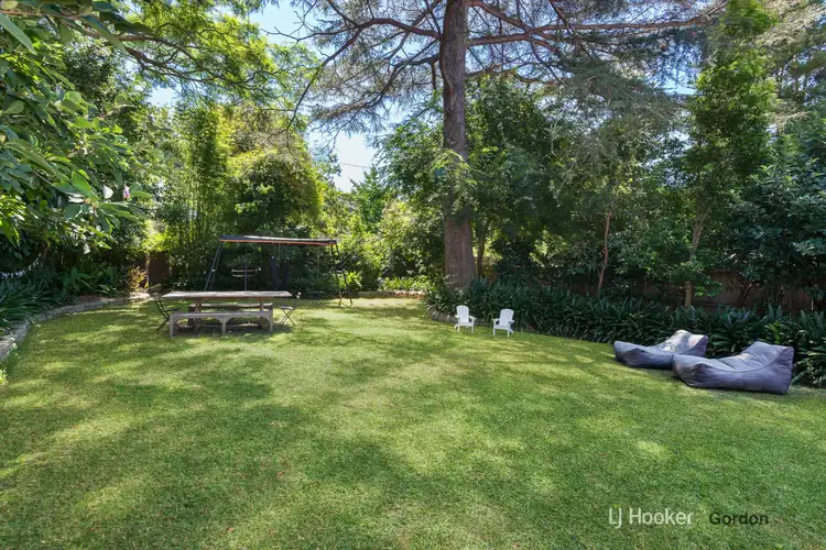2 Robert Street, Gordon NSW 2072
