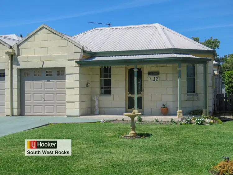 2/12 Cook Drive, South West Rocks NSW 2431
