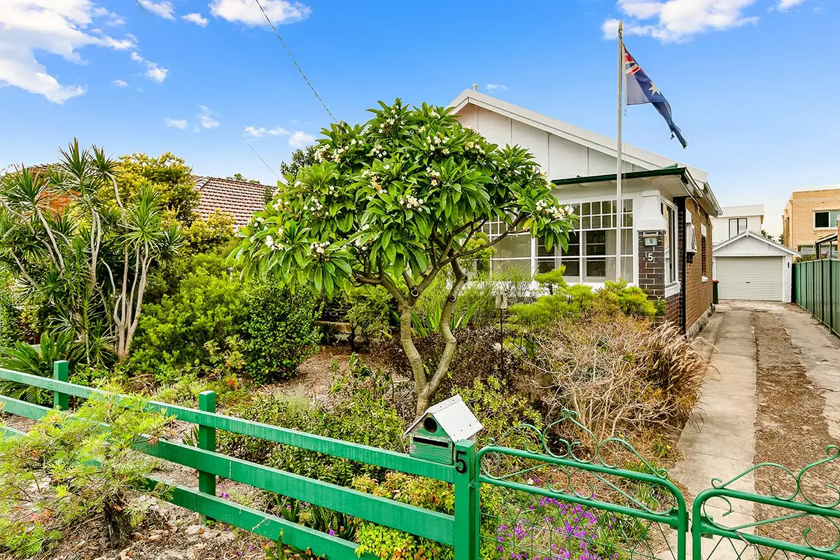 Main view of Homely house listing, 5 General Holmes Drive, Brighton-le-sands NSW 2216