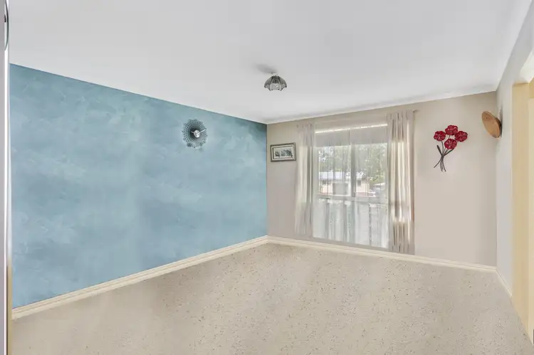 Sixth view of Homely house listing, 5 Kyla Court, Monkland QLD 4570