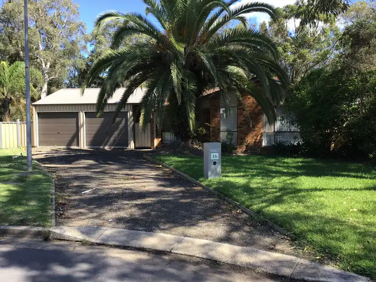 16 Drury Close, Old Bar NSW 2430
