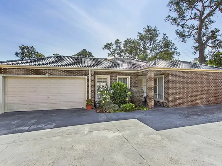 Main view of Homely townhouse listing, 2/15 Vinter Avenue, Croydon VIC 3136