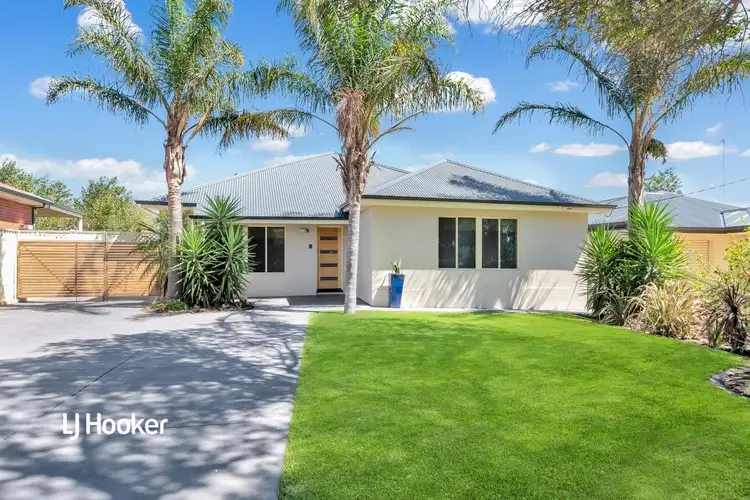 30 Clearview Crescent, Clearview SA 5085