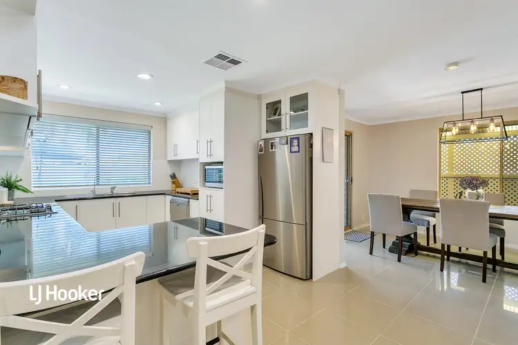 Third view of Homely house listing, 6 Heath Court, Gulfview Heights SA 5096