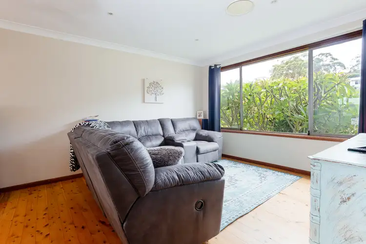 Sixth view of Homely house listing, 18 Carlisle Row, Fishing Point NSW 2283