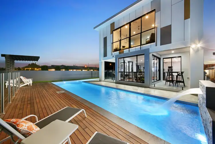 58 Rio Vista Boulevard, Broadbeach Waters QLD 4218